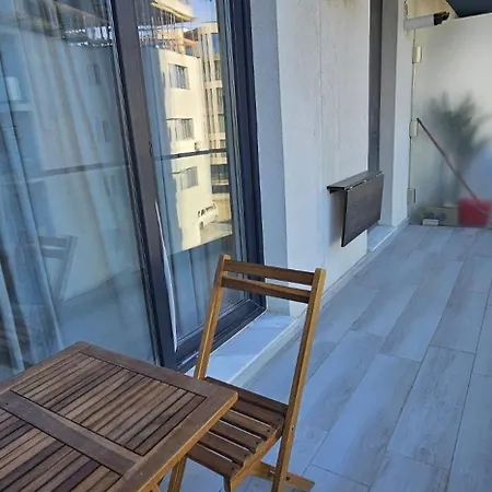アパート Studio N10 Alezzi By The Sea ナボダリ